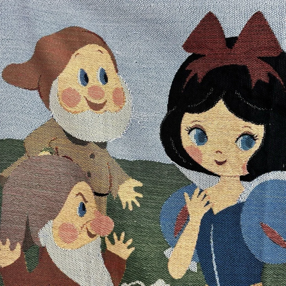 Disney Snow White Seven Dwarfs Tapestry Blanket Multicolor Woven Fringed‎ Throw